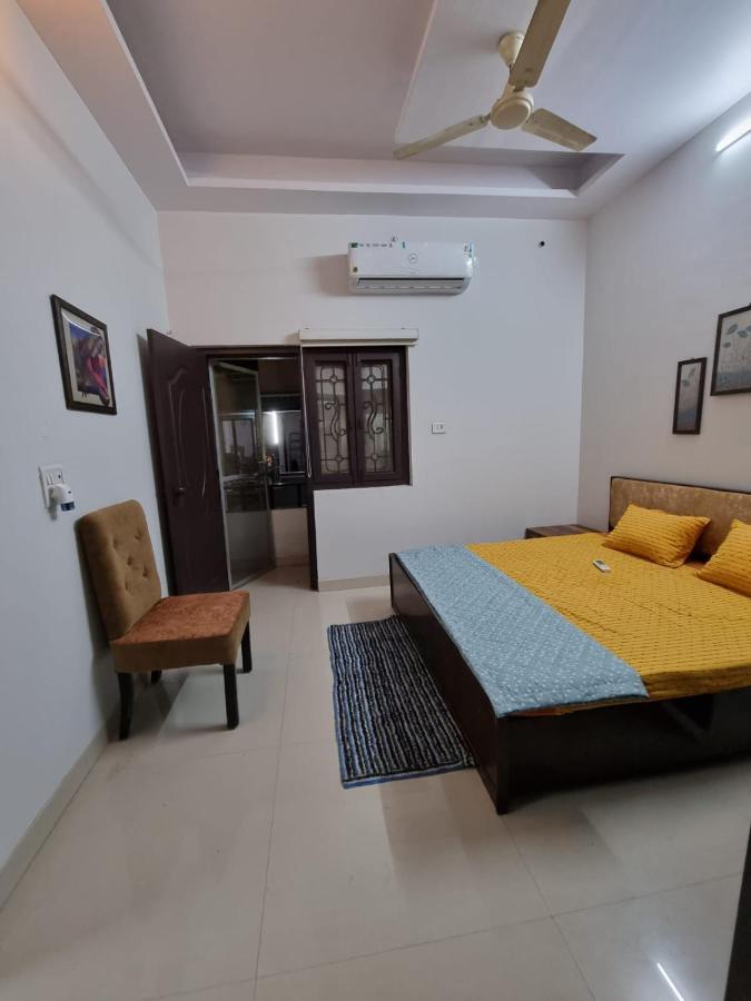 Leela Homestay Jabalpur - Lily - 2 Bhk Luxury Appartment Eksteriør billede