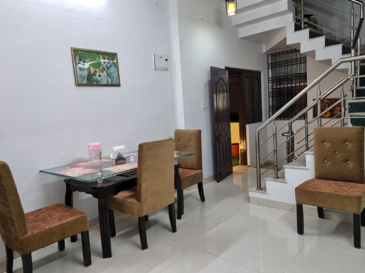 Leela Homestay Jabalpur - Lily - 2 Bhk Luxury Appartment Eksteriør billede