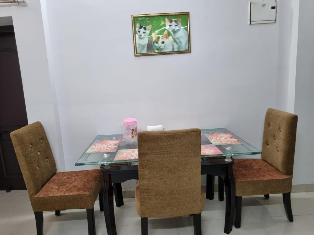 Leela Homestay Jabalpur - Lily - 2 Bhk Luxury Appartment Eksteriør billede