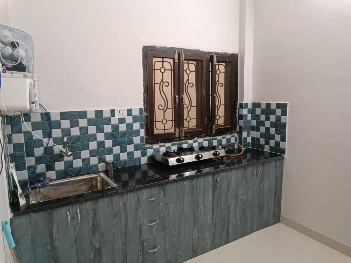 Leela Homestay Jabalpur - Lily - 2 Bhk Luxury Appartment Eksteriør billede