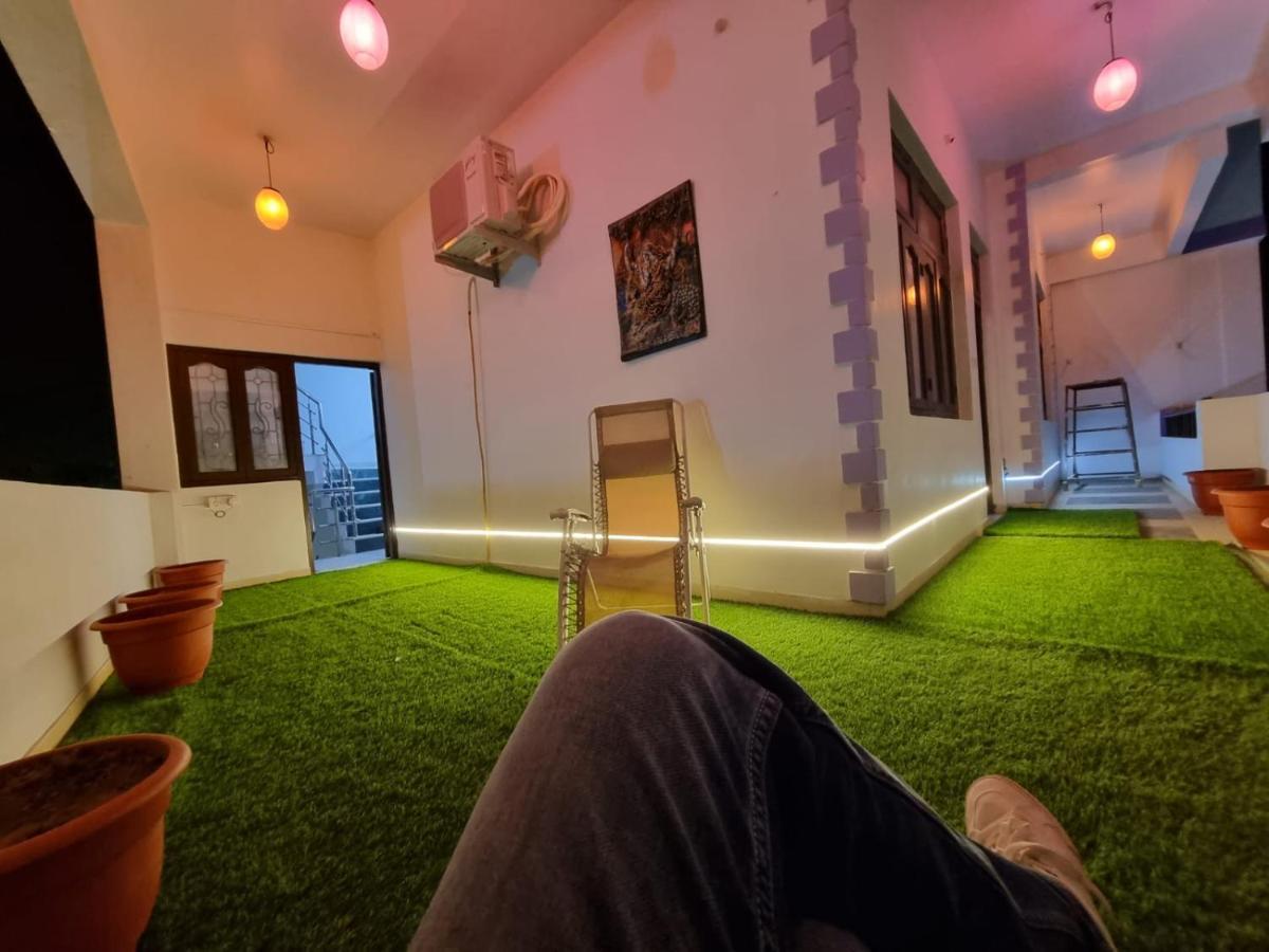 Leela Homestay Jabalpur - Lily - 2 Bhk Luxury Appartment Eksteriør billede