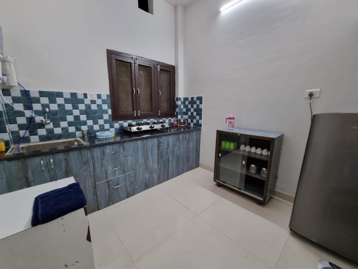 Leela Homestay Jabalpur - Lily - 2 Bhk Luxury Appartment Eksteriør billede